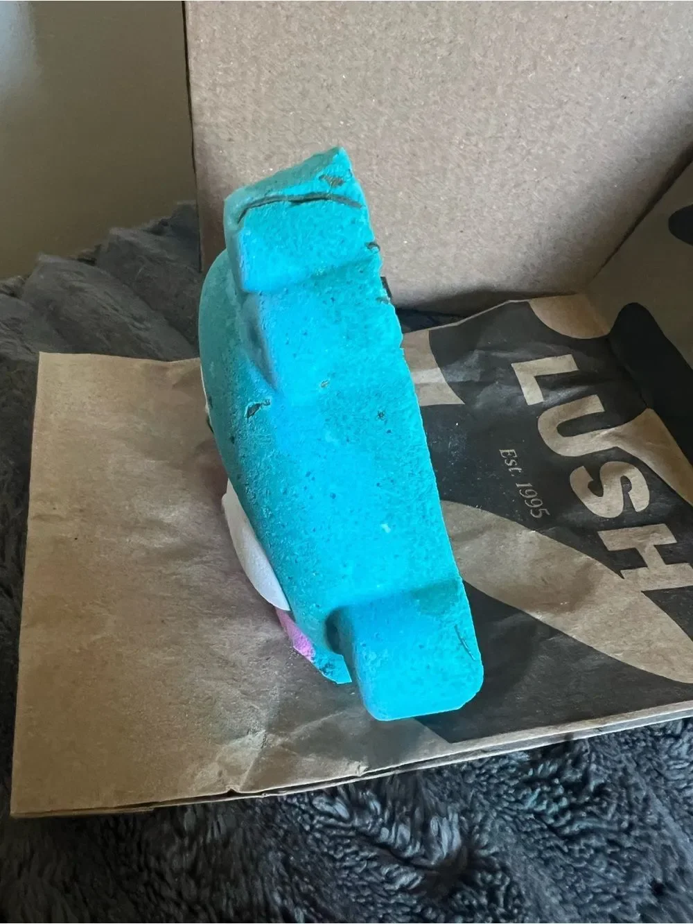 Lush x Sanrio HANGYODON LIMITED EDITION BRAND NEW BATH BOMB 4 oz